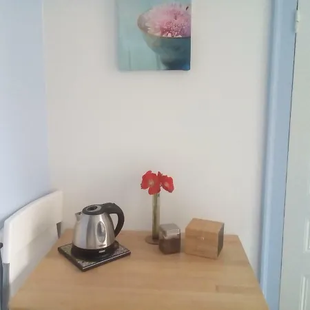 Saint-sauveur Bed & Breakfast