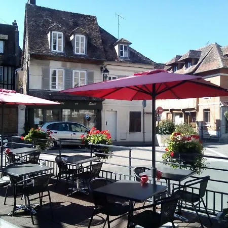 Saint-sauveur 3*